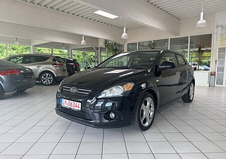 Kia Cee'd / Ceed