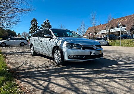 VW Passat Volkswagen 2.0 TDI Comfortline BlueMotion Tech C...