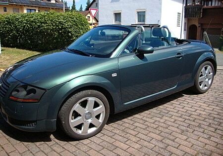 Audi TT Roadster 1.8T 132 kW -