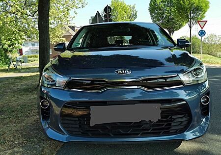 Kia Rio 1.0 T-GDI 100 Dream-Team Edition Dream-T...