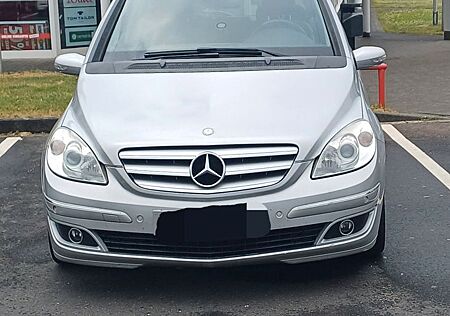 Mercedes-Benz 200 Mercedes B200 Baujahr 2007 Tausch? Oder Verkauf