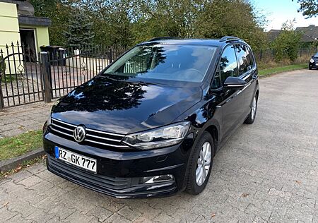 VW Touran Volkswagen 2.0 TDI SCR Comfort. Tüv neu BMT, AHK,ACC