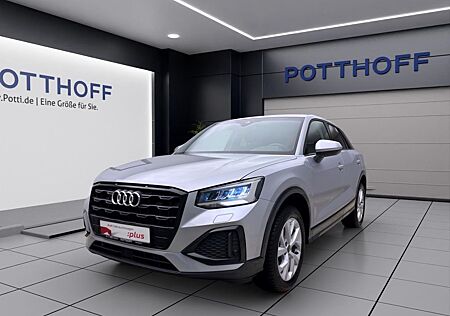 Audi Q2 35 TFSI ADVANCED NAVI PDC AHK LM17