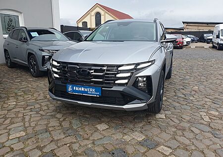 Hyundai Tucson GO Hybrid 2WD Systemleistung 239 PS