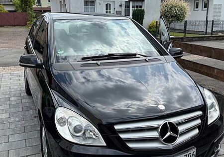 Mercedes-Benz B 170 BlueEFFICIENCY -Klima-Sitzheizung-Tüv