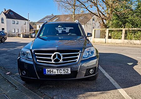 Mercedes-Benz GLK 350 Mercedes 4 Matic V6 ILS,NAVI,SPORTPAKET