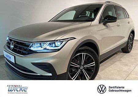 VW Tiguan Volkswagen 1.5 TSI DSG Move NAVI KLIMA PANO KEYLESS