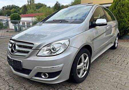 Mercedes-Benz B 200 B -Klasse *AUTOMATIK*PDC V/H*PANO*SHZ*