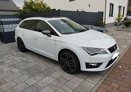 Seat Leon ST 2.0 TDI 135kW Start&Stop FR DSG FR