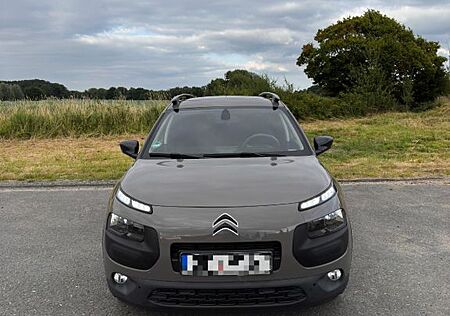 Citroën C4 Cactus 1.2L 110PS Rückfahrkamera/Sitzheizung