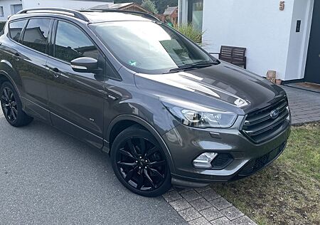 Ford Kuga 4x4 182PS ST-Line Automatik