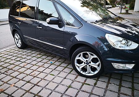Ford Galaxy 2,2 TDCi 147kW DPF Titanium Titanium