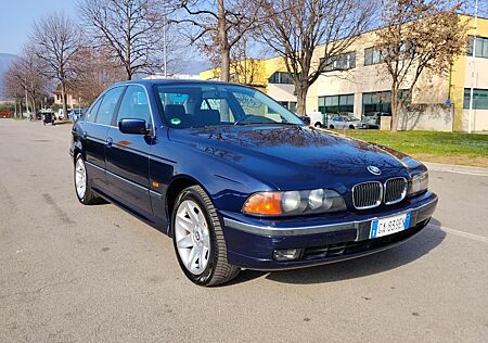 BMW 535i