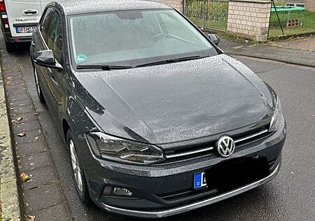 VW Polo Volkswagen 1.0 TSI 70kW Highline / TÜV NEU