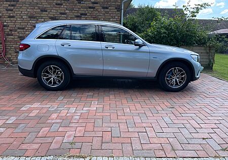 Mercedes-Benz GLC 350 e 4MATIC Autom. - AHK - Burmester - Allw