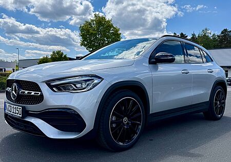 Mercedes-Benz GLA 200 Autom. AMG Night Multibeam Widescreen 20