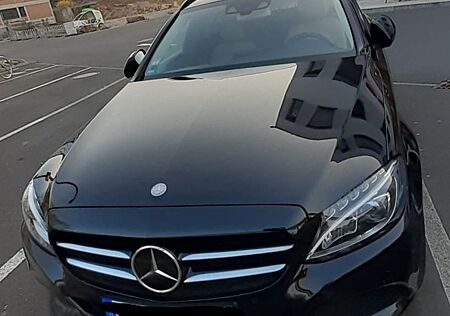 Mercedes-Benz C 200 T Leder Seidenbeige Night Paket 9G AVANTGA