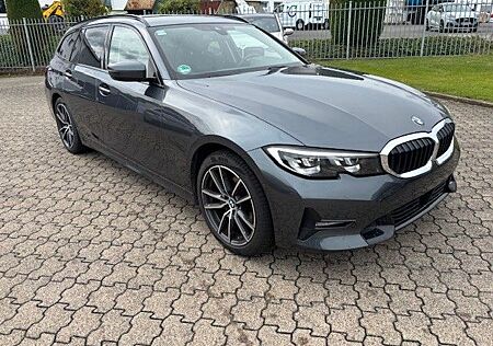 BMW 320 Touring d Sport Line AHK LED Scheinw.