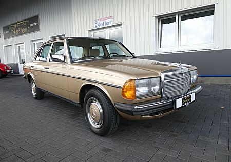 Mercedes-Benz 200 gebraucht kaufen Mercedes-Benz 200 (W123), original 1. Hand
