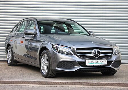 Mercedes-Benz C 220 d T ACC / AHK / MEMORY / 9G / LED/ COMAND