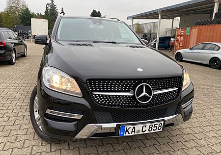 Mercedes-Benz ML 250 BlueTEC 4MATIC - Navi Klima