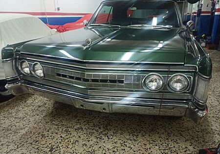 Chrysler Imperial