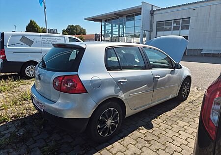 VW Golf Volkswagen V Lim. Comfortline