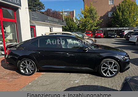 Skoda Superb Lim. Sportline DSG Navi Xenon Alcantara