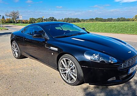 Aston Martin DB9 6.0 Touchtronic -