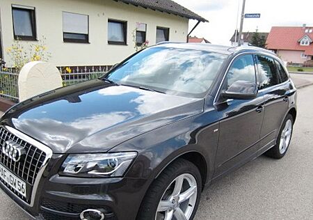 Audi Q5 3.0 TDI DPF S tronic quattro 1.Hand! +S.Heft+