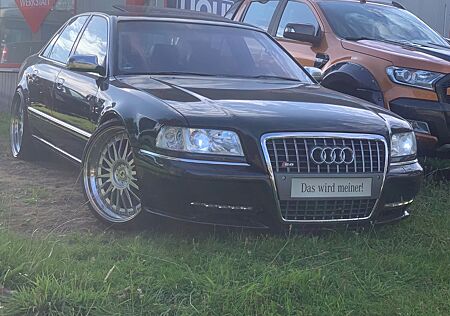 Audi A8 4.2 quattro tiptronic NUR120.000KM HU/AU NEU
