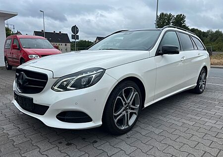 Mercedes-Benz E 250 T 4Matic Panoramadach Night-Paket