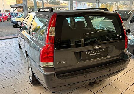 Volvo V70 Kombi Bi-Fuel Momentum*Rentnerfahrzeug*