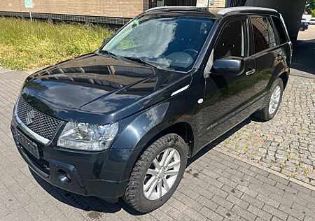 Suzuki Grand Vitara 2.0 Limited *TÜV 07/2026*