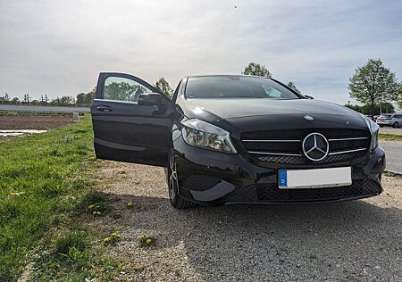 Mercedes-Benz A 180 Verkaufe Mercedes Benz A180 CDI, Top gepflegt