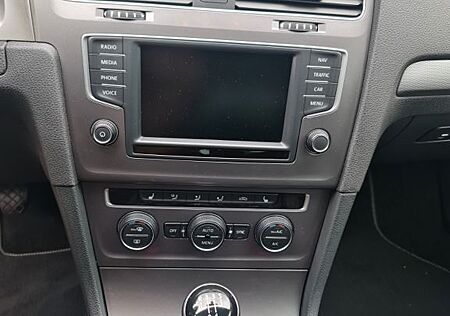 VW Golf Volkswagen 1.6 TDI BlueMotion Trendline Variant Tr...