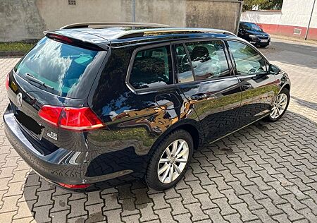 VW Golf Volkswagen 1.2 TSI BMT LOUNGE Variant LOUNGE