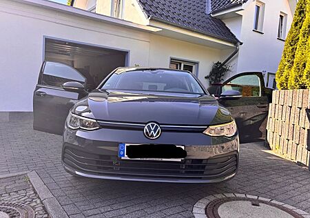 VW Golf Volkswagen 1.5 TSI OPF 96kW Life Life
