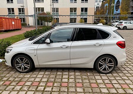 BMW 2er 225 Active Tourer 225xe iPerformance Steptro...