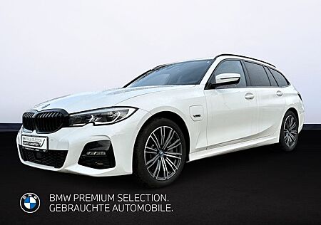 BMW 330e M Sport Laser Pano AHK ACC HuD RFK