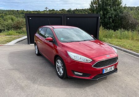Ford Focus 1,0 EcoBoost 74kW Ambiente Turnier Amb...