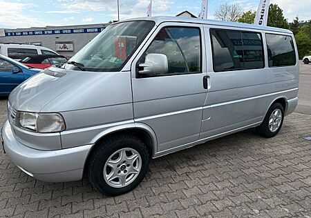 VW T4 Caravelle Volkswagen T4 Multivan 2.5 TDI 75kW 7 Sitzplätze