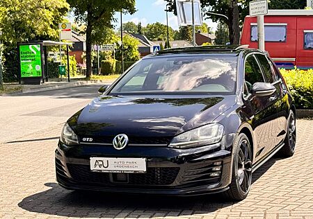 VW Golf Volkswagen VII Lim. GTD BMT. Leder. Panorama. DSG.