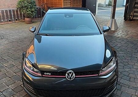 VW Golf Volkswagen 7 GTI 2.0 TSI DSG