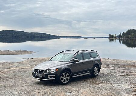 Volvo XC 70 XC70 D5 AWD Summum Top Gepflegt! VollAustattung!