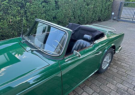 Triumph TR4