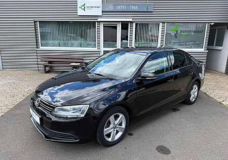 Volkswagen Jetta VI Comfortline ° Pdc ° Szh ° Klima °