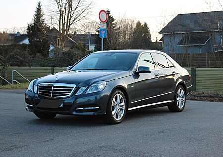 Mercedes-Benz E 220 CDI BlueEFFICIENCY AVANTGARDE AVANTGARDE