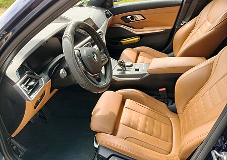 BMW 320d xDrive Touring Sport Line