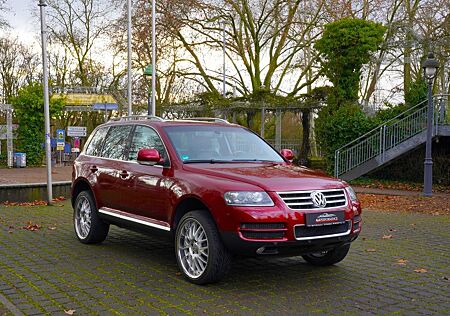 VW Touareg Volkswagen 4.2 V8 Facelift*AHK~Navi~Pano~R-Kam Rari